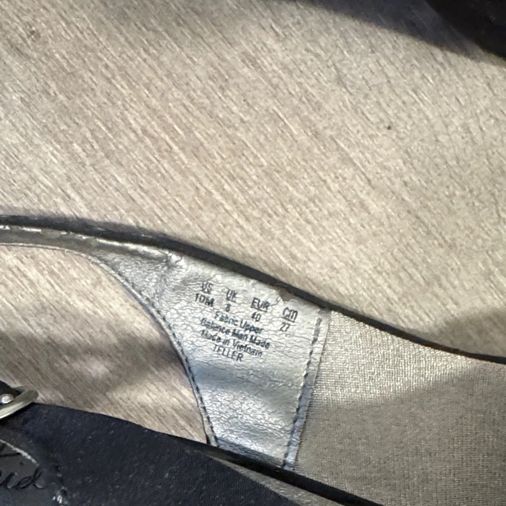 Life Stride Black Slingback Peep-Toe Heels - Picture 15 of 16